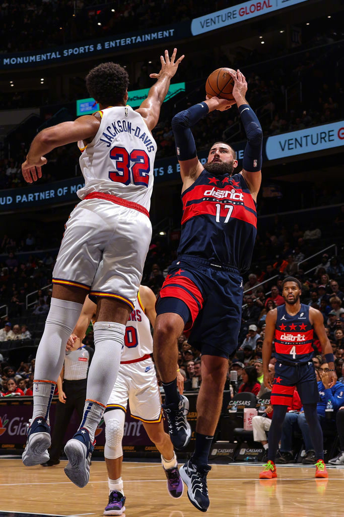 开运体育入口-关于NBA总决赛今晚再迎强敌，金州勇士队长鼓劲，主帅态度：气氛紧张，年轻球员得到机会的信息